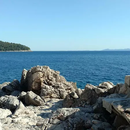 Piccolo Paradiso بريسبا