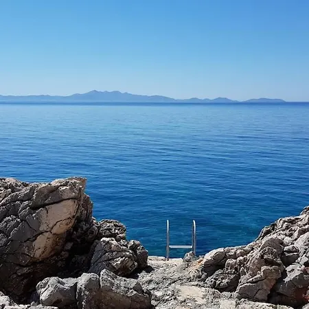 Piccolo Paradiso South-east