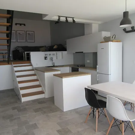 Piccolo Paradiso South-east Villa *