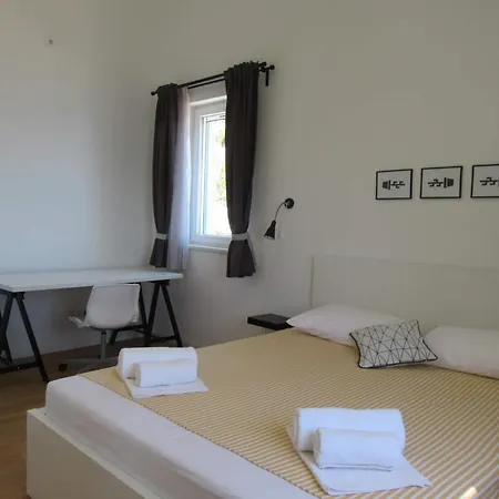 Piccolo Paradiso South-east Villa *